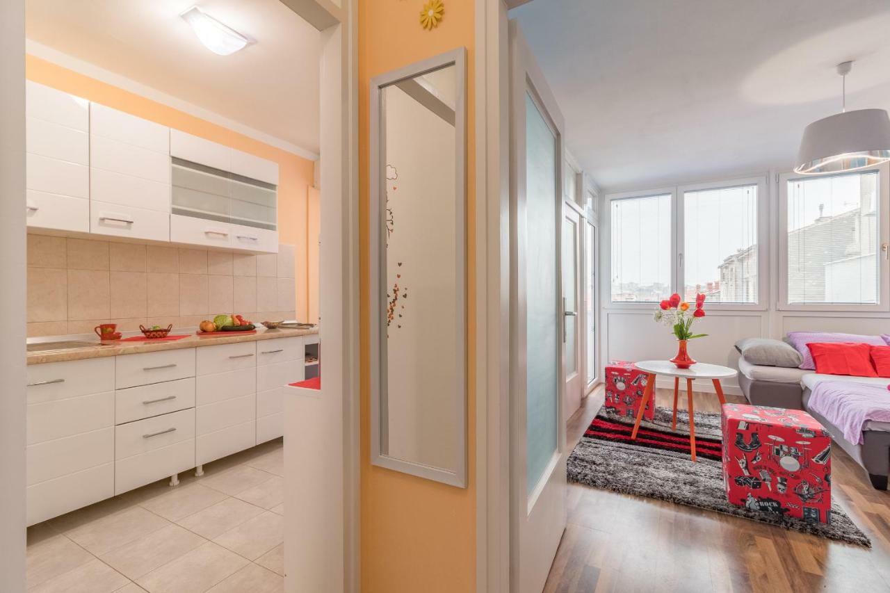 Cosy Apartment Zupanic พูลา ภายนอก รูปภาพ